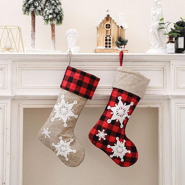 3D-Schneeflocke, kariert, Weihnachtsstrümpfe, Weihnachtsbaum, hängende Dekoration, Ornamente, Kamin, Gingham-Socken, Süßigkeiten, Geschenktüte, RRE15022