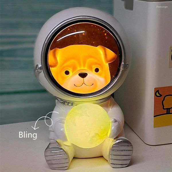 Luzes noturnas Creative Pet Astronaut Galaxy Guardian Personality Bedroom decoração estrela Kids Toys Gifts