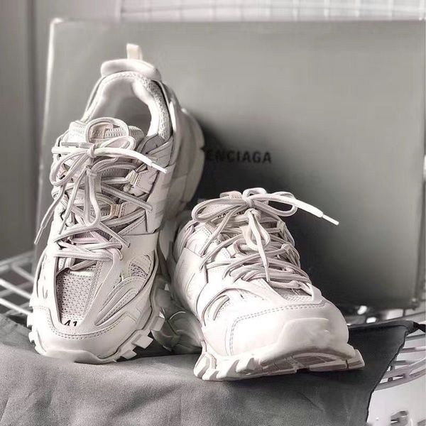 Track LED Trainers 3.0 para homens sapatos de luxo personalizados Sapatos esportivos de luxo Luzes de designer de designer esportivo feminino tênis de luxo feminino Paris Sneaker pr01