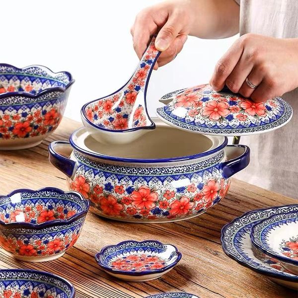 Set di posate Piatto piano in ceramica Prugna di neve Set di ciotole Utensili sottosmalto Insalata Stoviglie smaltate Tagliatelle binaurali Pentola per zuppa da 2 litri