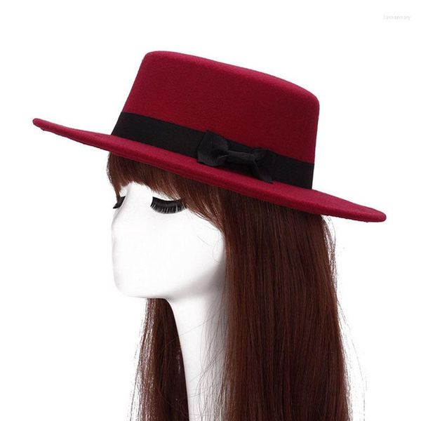 Cappellini con sfera 2022 Gd Vintage Big Felt Bow Uomini e donne Cappello con visiera parasole Lady Bowler Fedora Lungo il piatto Cappelli di lana a tesa larga