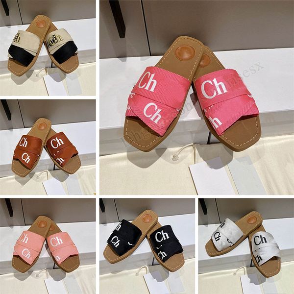 Mit Staubbeutel Luxus Frauen Holz flache Mules Pantoffeln AAA Qualität Rose Rosa Slipper Fashion Ladies Indoor House Wedge Designer Sandales Sliders Slides Slides Slides