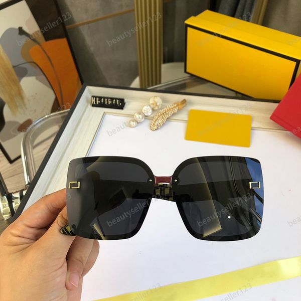 Fashion Summer Top Designer Sunglasses Sunglass Travel Classic Glass Classic High Galdity Grades Opyeglass Luxo por atacado