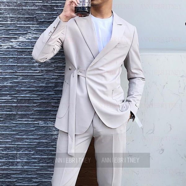 Abiti da uomo Fashion Wedding Groom Suit 2 pezzi Set Slim Fit Beige Elegante giacca da uomo Party Prom Dress Tuxedo Uomo Blazer Pantaloni