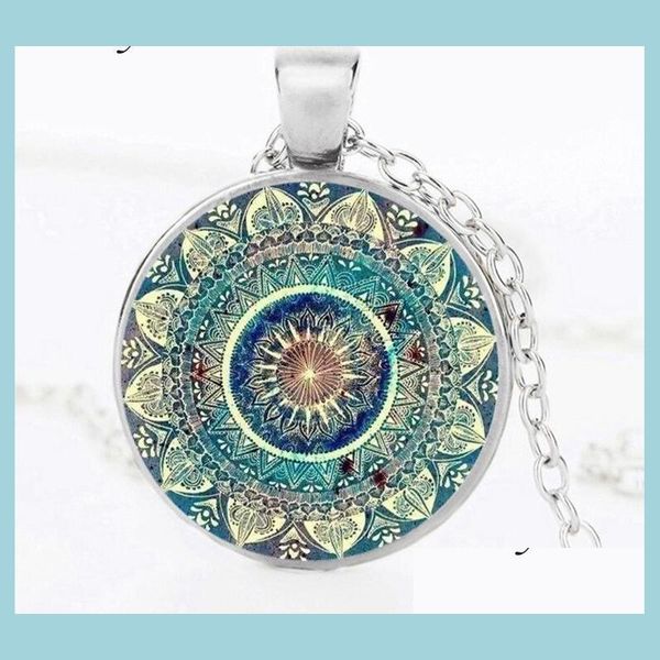 Colares de pingentes Colar de vidro vintage Colar buddhism Chakra Cabochon Jóias pendentes om Índia ia