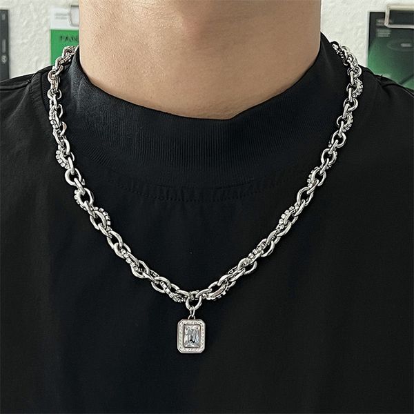 Hip-Hop-Nischen-Doppelschicht-Halskette mit eingelegtem Zirkon, Tide-Marken-Männer/Damen-All-Match-umwickelte Schlüsselbeinkette, Schmuckzubehör