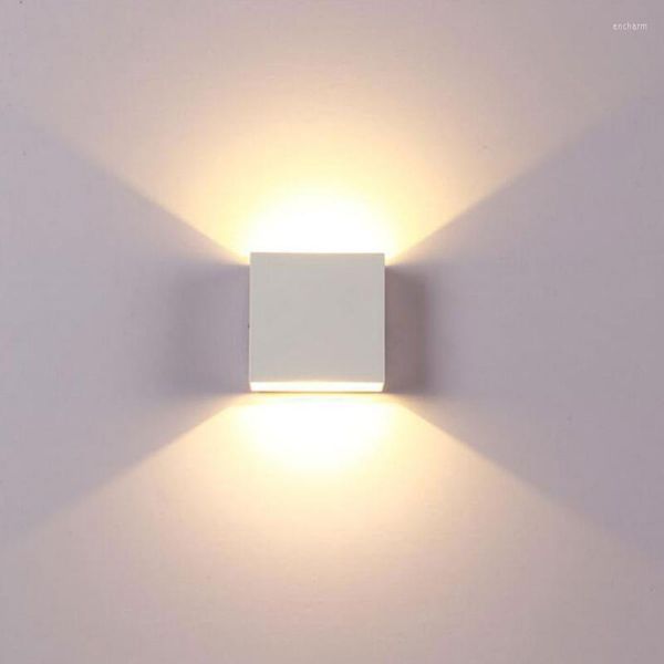 Lâmpada de parede LED de alta qualidade LED Interior Decoração em casa Modern Decoração de alumínio AC85-265V para corredor de banho