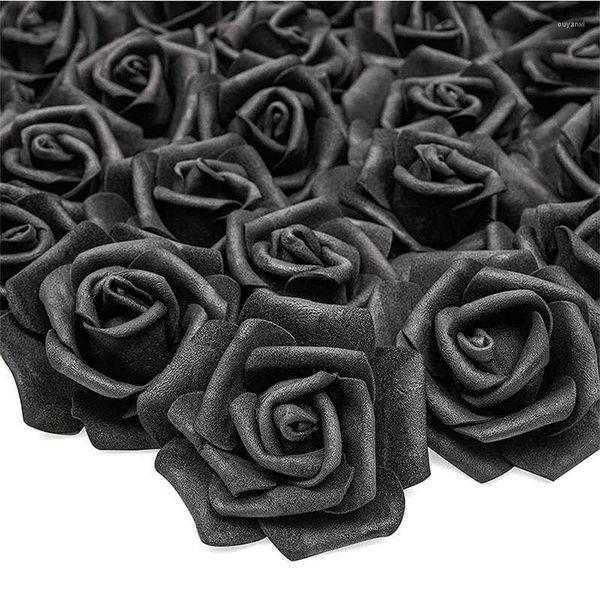 Fiori decorativi 100 pezzi 7 cm teste di fiori di rose artificiali dall'aspetto reale schiuma di PE rose finte per la decorazione della festa di compleanno di nozze fai da te
