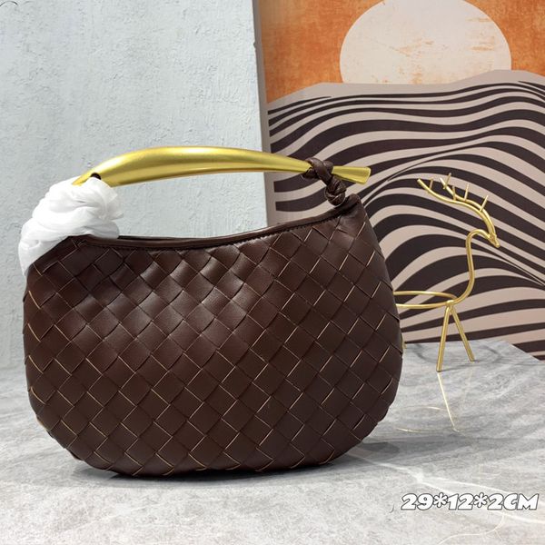 Weave bolsa bolsa de bolsa pequena bolsa de coloração sólida embreagem de mão carteira de mão dourada alça de metal zíper dentro de letras de moda múltiplas cores bolsas de 29cm