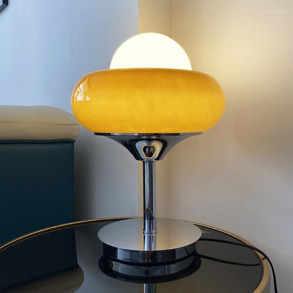 Masa lambaları Ortaçağ Vintage Cam Lamba Oturma Odası Homestay Çalışma Yatak Odası Başucu Bauhaus Nostaljik Retro Net Kırmızı Yumurta Tart Masası