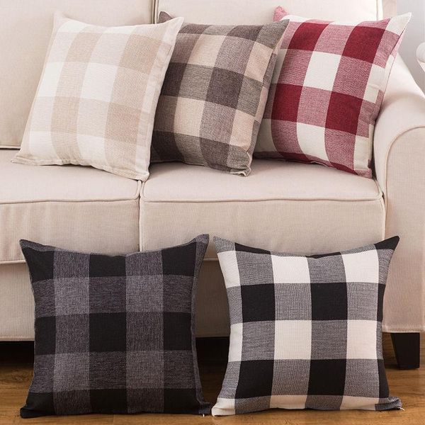 Travesseiros travesseiros 2pcs 45x45 xadrez preto de linho branco 18 polegadas Capas de almofadas decorativas para o sofá Capas de almofada de quarto