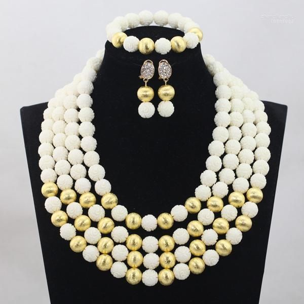 Brincos de colar Conjunto Fabuloso 4 camadas Acessórios de ouro da moda africana brancos coral CNR709