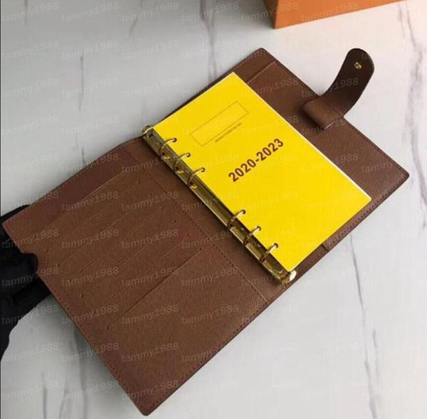 Correio genuíno 7A Qualidade de qualidade carteira Bolsas de crédito Coloque Caso Caso Livro Diário da moda Agenda Agenda Agenda Planejador Notebooks com bolsa de poeira e caixa