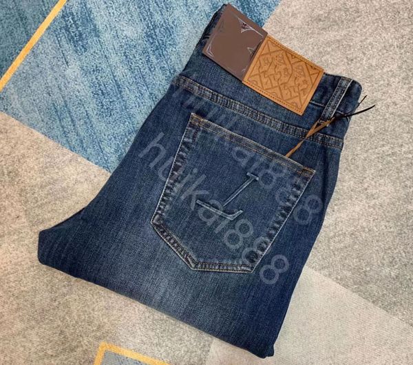Высококачественные джинсы для мужской моды коричневые джинсы дизайнер дизайнер тонкие брюки маленькие футы высокая растяжка осень и зимние брюки