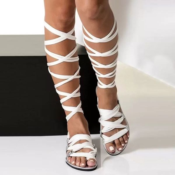 Moda bohemia estilo de verão apartamentos sandálias Gladiator Strap Sexy Knee High Woman Boots Sandálias de praia casuais planas para mulheres