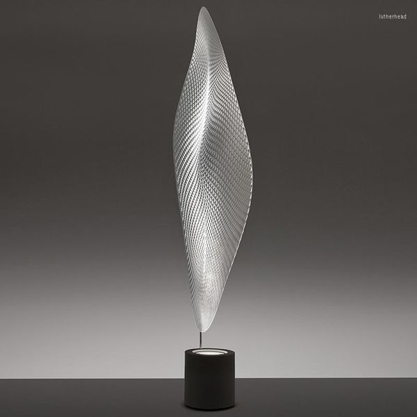 Stehlampen Italienische LED-Lampe Moderne Luxus-Kunst-Fächerform Stehleuchte für Schlafzimmer Wohnzimmer Dekor Studie Ausstellung Holl Stand