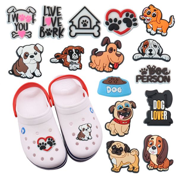 Großhandel 100 Stück PVC Kawaii Tier Hundefutter Live Love Rinde Schuhanhänger Junge Mädchen Schnalle Dekorationen für Armband Knopf Clog