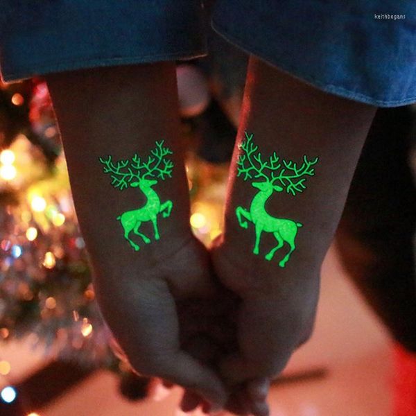 Decorações de Natal Adesivos de tatuagem luminosa Papai Noel Snowman Snowflake Glow in the Dark for Home Navidad 2022