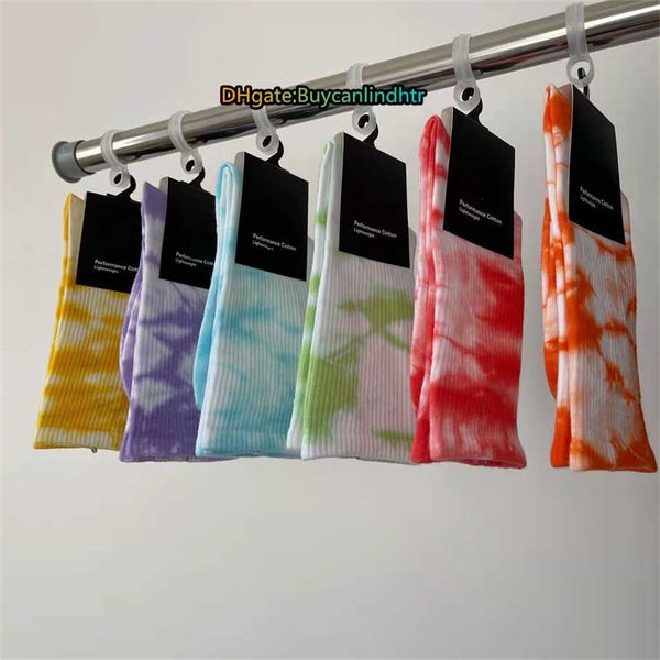 TIY Dye Wholesale Socks Mulheres Mulheres Meias Pure Algod￣o 10 Cores Esporte Sockings Carta NK Impress￣o