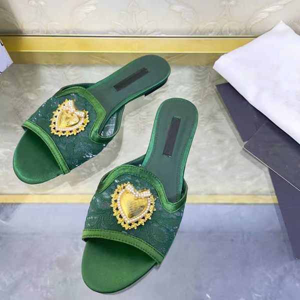 Pantofole scarpe da donna sandali piatti piatti inverno peluche lettere di perle perla trasparenti infradito da ragazza