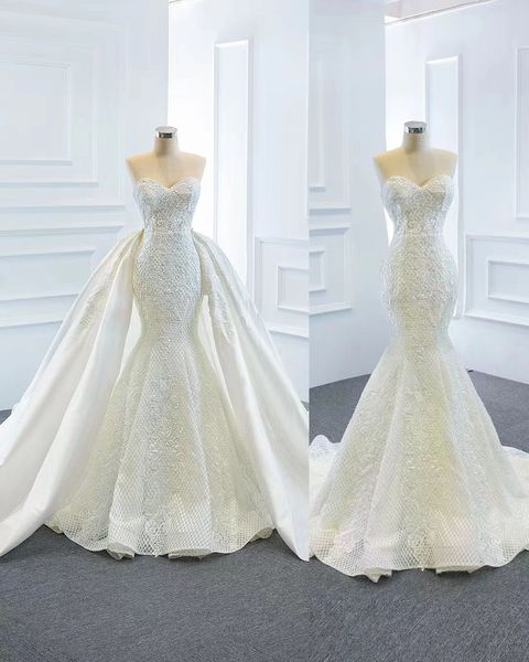 Abiti da sposa a sirena Abiti da sposa a sirena con treno staccabile gonfio 2023 Abito da sposa principessa con applicazioni di corsetto con lacci a cuore