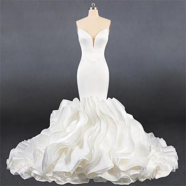 Braut Satin Schatz Meerjungfrau Brautkleider Sexy tiefer V-Ausschnitt Fischschwanz Schnürkorsett Rüschen Organza Brautkleid Roben