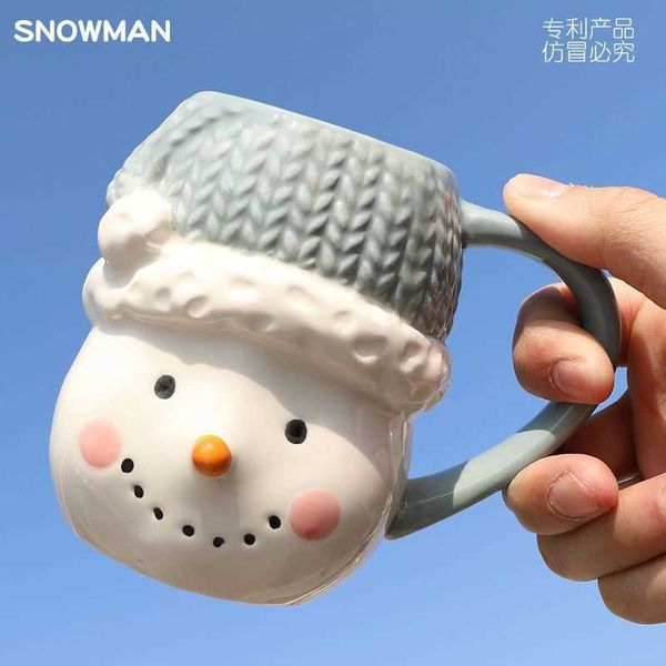 Canecas Christmas Ceramic Tea Cerâmica 3D boneco de neve Papai Noel Claus Copo de café suco de leite de leite Novelty Gifts For Men Women Y2210