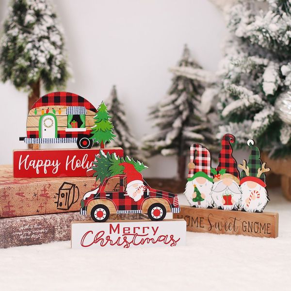 RRA183 Carved Gnomes & Xmas Tree Wooden Table Signs: A Festive Touch to Your Holiday Dinner Party!