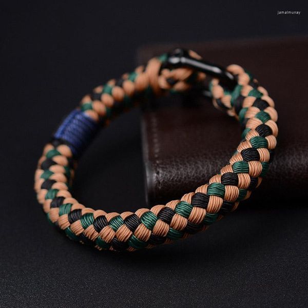 Braccialetti con ciondoli Moda corda intrecciata a mano pura rete vibrante macchina rossa braccialetto lungo da uomo all'aperto