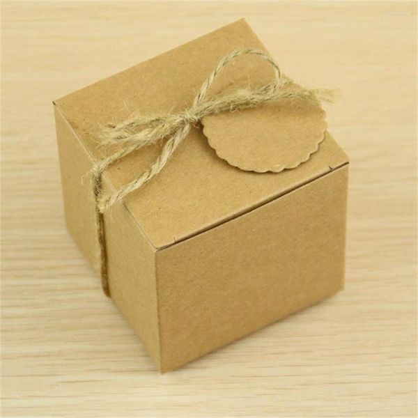 Geschenkpapier 50 teile/beutel mit Etiketten und Seilen DIY Retro 7/7 cm Quadrat Gelb Weiß Kraftpapier Box Hochzeitsbedarf Süßigkeiten Anpassung
