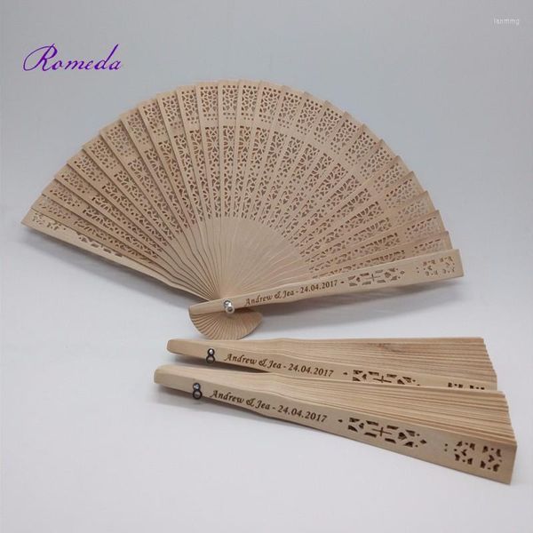 FESTIDOS DE FESTO 70PCS/LOTE WEDIDO ARGUNDO DE GRAVAGEM DE SANDALWOOD FAN FOD