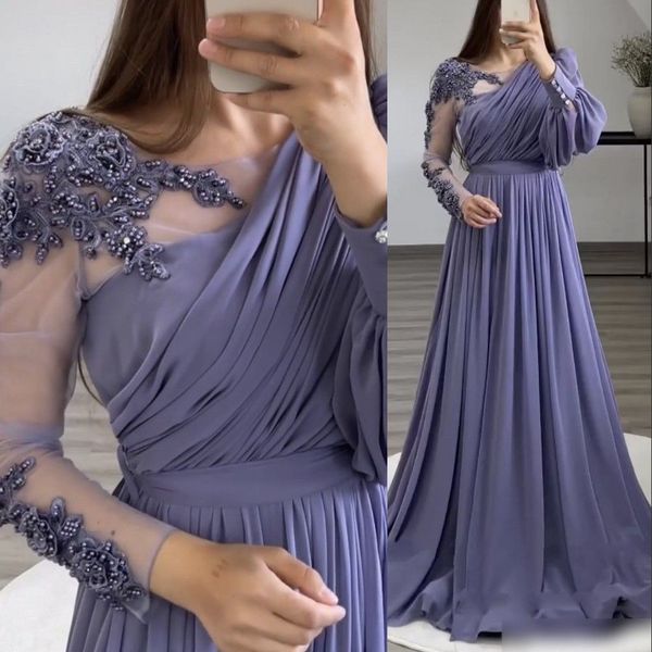 2023 Abiti da sera sexy color lavanda indossano abiti da sera in pizzo arabo con collo a illusione e perline di cristallo maniche lunghe in chiffon personalizzato Prom Robe De Marrige