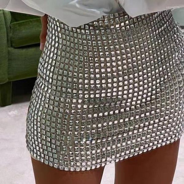 Gonne Donna Moda 2022 Y2k Tinta unita da donna sexy Slim Fit Mesh Argento Paillettes Confezione Hip Mini gonna Abbigliamento