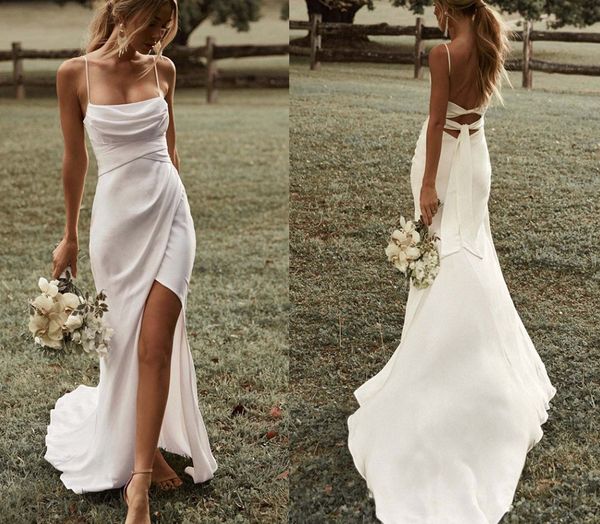 Vestido de noiva branco simples de sereia de espaghetti tira alta fenda alta 2023 cetim sem costas de praia lisa vestido de noiva Vestido de novia