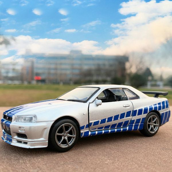 Druckgussmodell Hohe Simulation 1 36 Nissan GTR R34 Skyline Ares Druckguss Spielzeugfahrzeuge Metall The Fast and Furious Auto Kinderspielzeug 221026