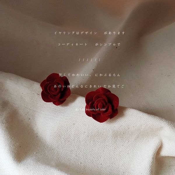Винно-красная темпераментная роза Женские серьги Очаровательные нежные серьги в форме барокко с пресноводной жемчужиной из серебра 925 пробы иглы ручной работы с матовым темпераментом серьги винтажные