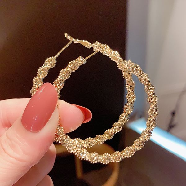 Minimalistische Metall Gold Farbe Hoop Baumeln Ohrringe 2022 Mode Koreanischen Schmuck Für Frau Hochzeit Party Ungewöhnliche Ohrring Für Luxus Mädchen