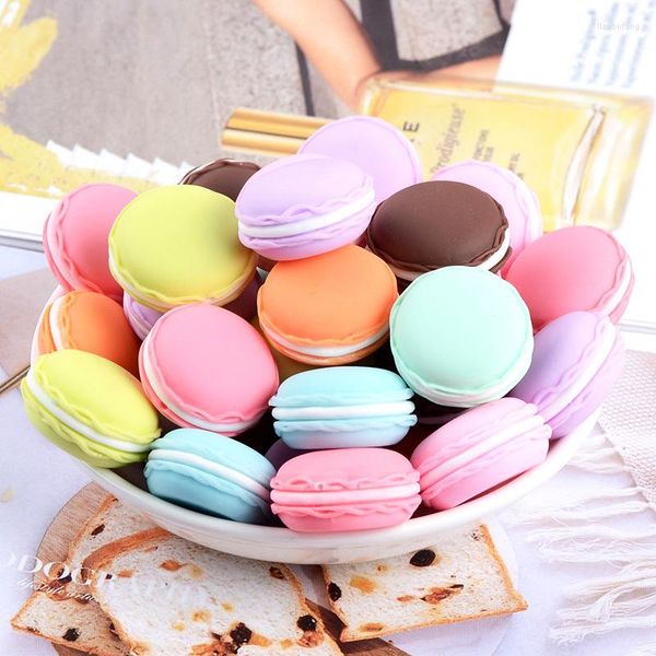 Estatuetas decorativas 16pcs kawaii resina macaroon miniatura miniatura plana cabochon suprimento de brinco diy decoração de artesanato caseiro telefone presente