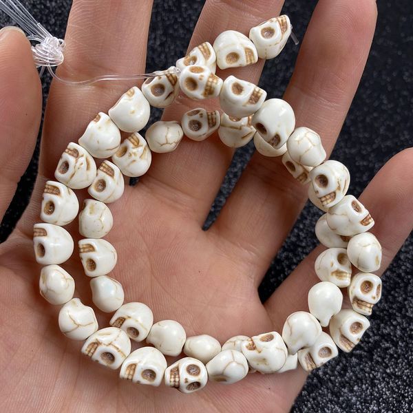 Perline in pietra naturale a forma di teschio turchesi bianchi per collana bracciale gioielli fai da te