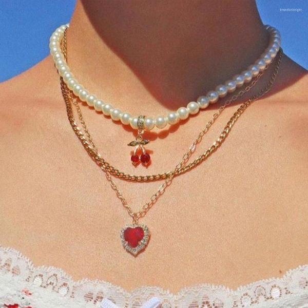 Ketten geschichtete glänzende rote Kristall-Kirschherz-Perlen-Perlen-Halskette für Frauen Goldfarbe kubanische Schlüsselbeinkette Partyschmuck