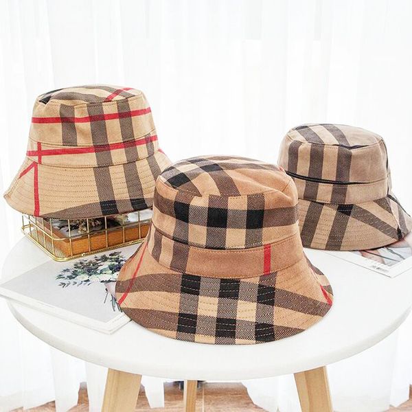 5 renk Kepçe Şapka Geniş Kenarlı Şapkalar Süet Kumaş Moda Klasik Tasarımcı Izgara Kadın Erkek Çift Naylon Sonbahar İlkbahar Katlanabilir Balıkçı Güneşlik Kep Seyahat Güneşliği Damla gemi