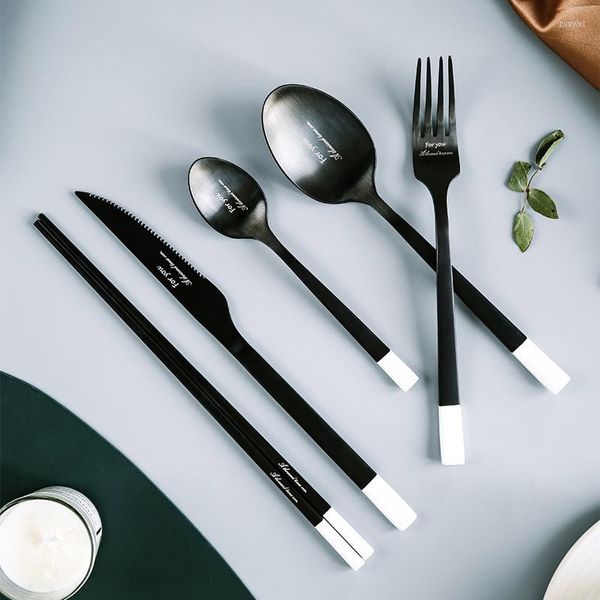 Conjuntos de utensílios de jantar 4pcs/5pcs elegantes talheres brancos de aço inoxidável