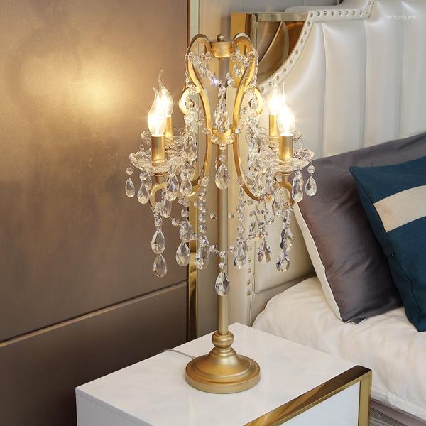 Masa lambaları yatak odası için vintage metal kristal beyaz altın ışıklar mum şamdan lamba tasarımları aydınlatma