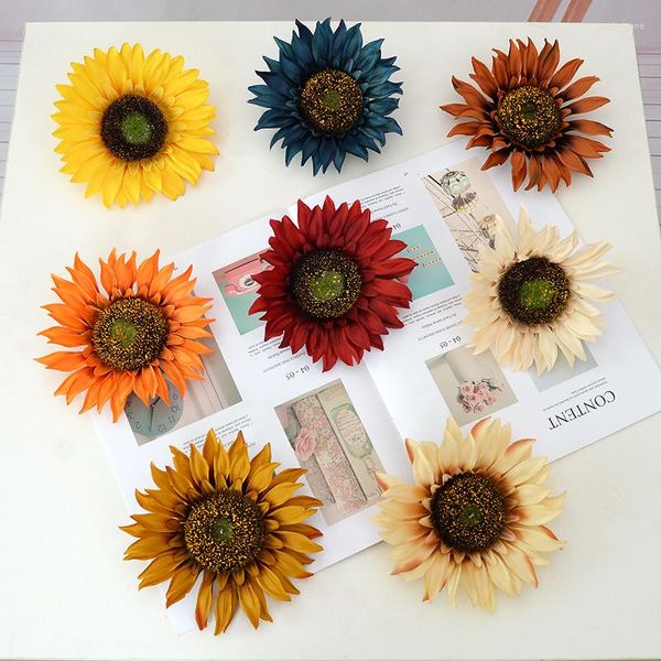 Simulazione di fiori decorativi Colorata testa di fiore di girasole grande Bouquet fai-da-te Matrimonio Casa Sfondo Parete Finestra Decorazione Puntelli Pografia