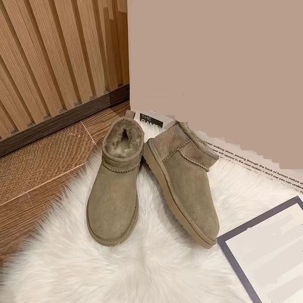 Erkekler ve kadınlar için yün deri kar botları kalınlaşmış anti-dik termal klasik gündelik ayakkabı moda boot çift ayakkabıları