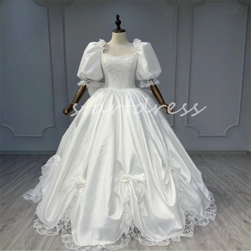 Vestido de novia medieval victoriano con mangas cortas Princesa Blanco Renacimiento Florales Vestidos de novia campestres Corsé de encaje Estético Vestido de novia elegante 2024