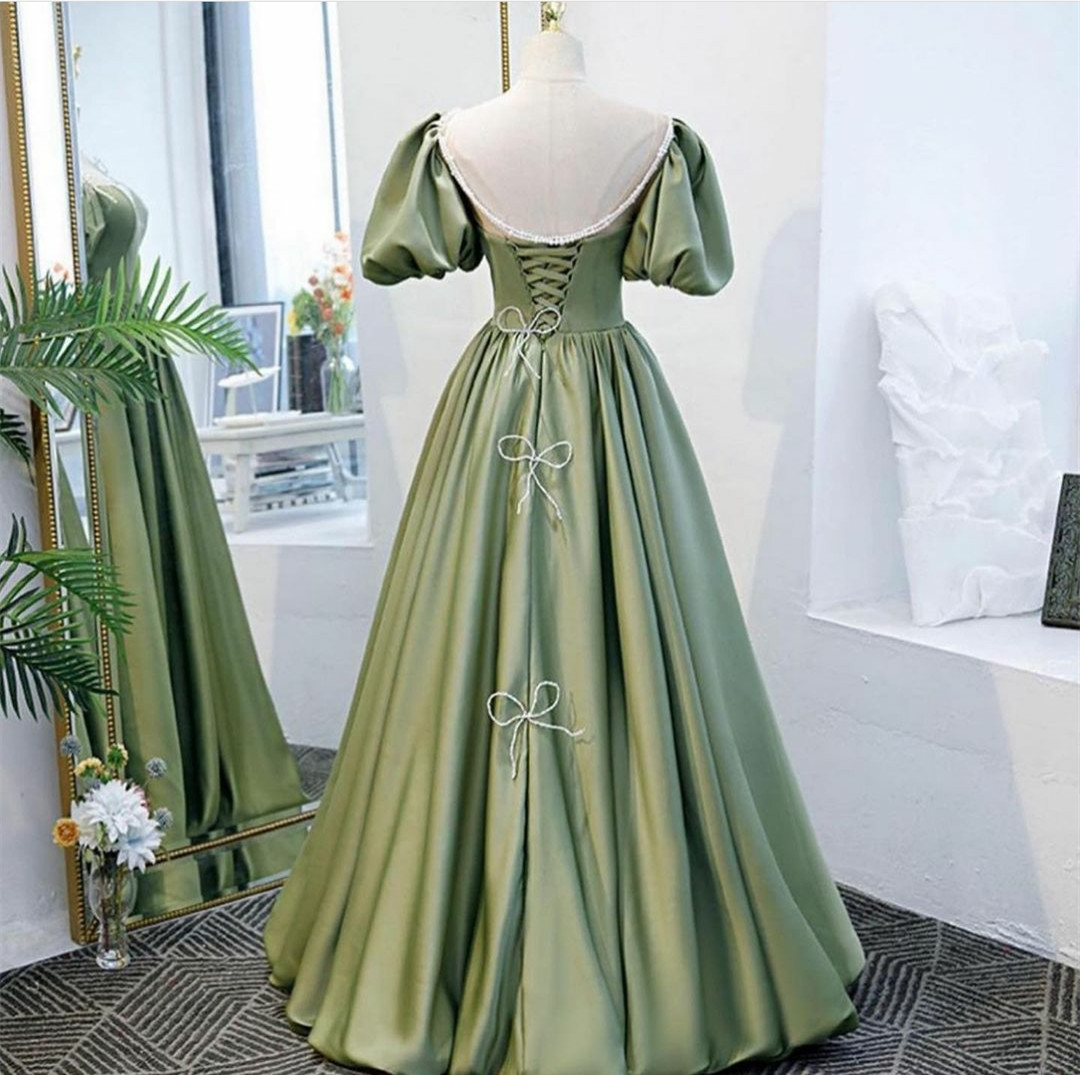 Vintage Long Green Satin Prom Dresses With Pearls/Pockets A-Line Sweetheart Pleated Watteau Train Party Dress Maxi Formal Evening Dresses for Women