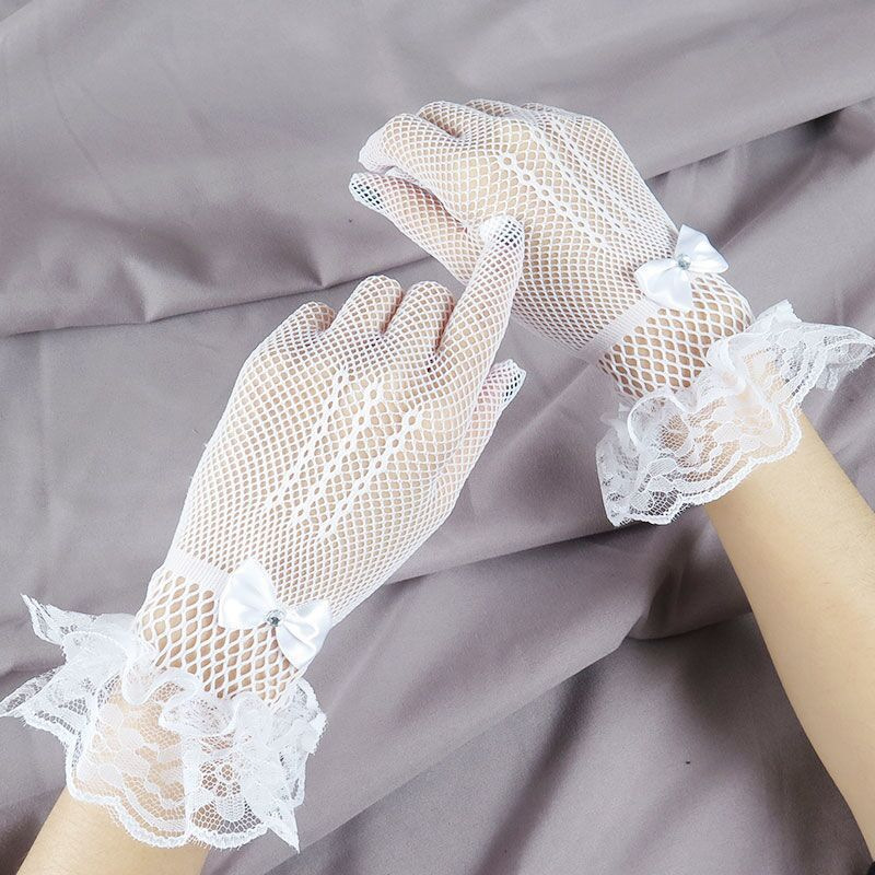 Les gants en dentelle en dentelle en dentelle en dentelle de la mariée