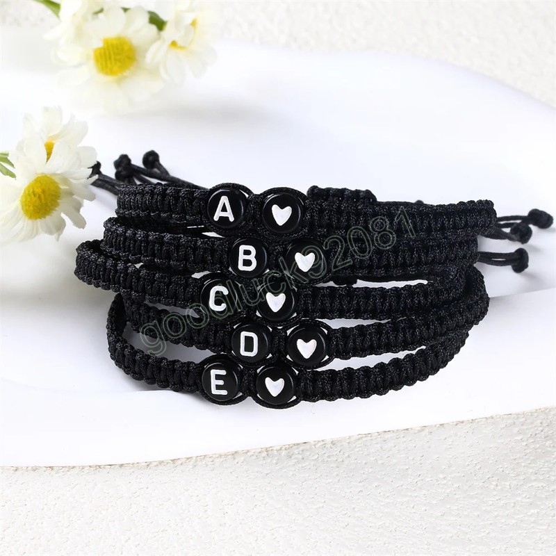 Bracelets d'amitié pour hommes et femmes, 26 lettres, cadeaux de charme, corde tressée à la main, fil noir, bijoux à la mode réglables