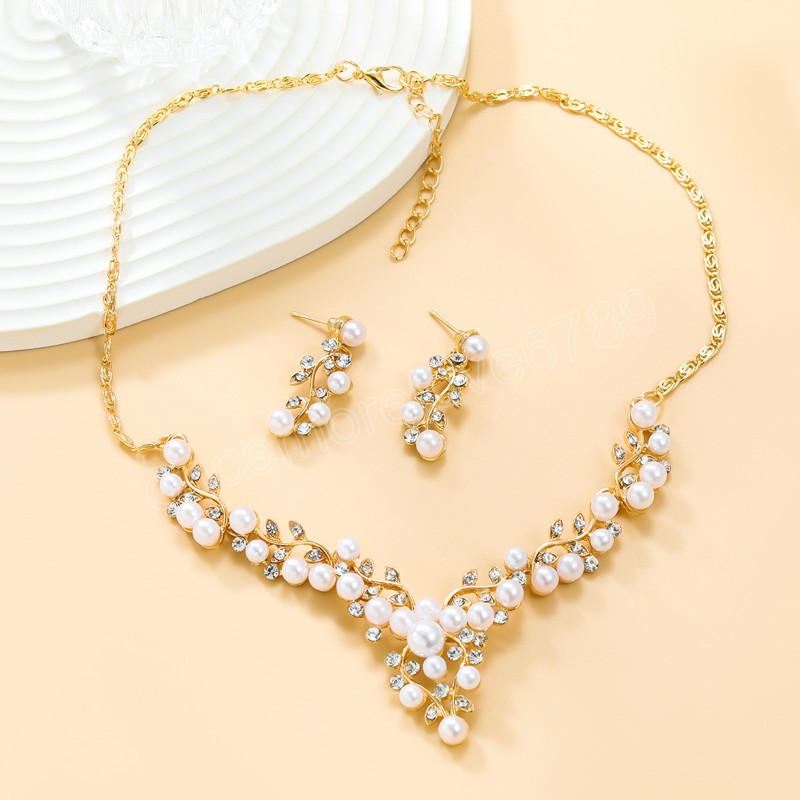 Collier et boucles d'oreilles en forme de strass pour femmes, ensemble de bijoux de fête d'anniversaire, accessoires élégants, cadeau, nouvelle tendance